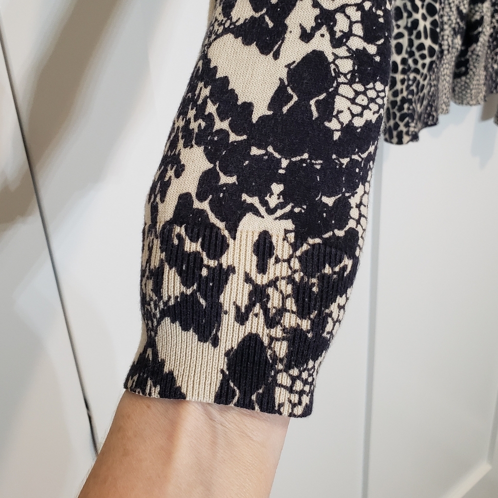 Talbots Cardigan Snakeskin Print Size Large Button Down Up Sweater Black… - Picture 8 of 12